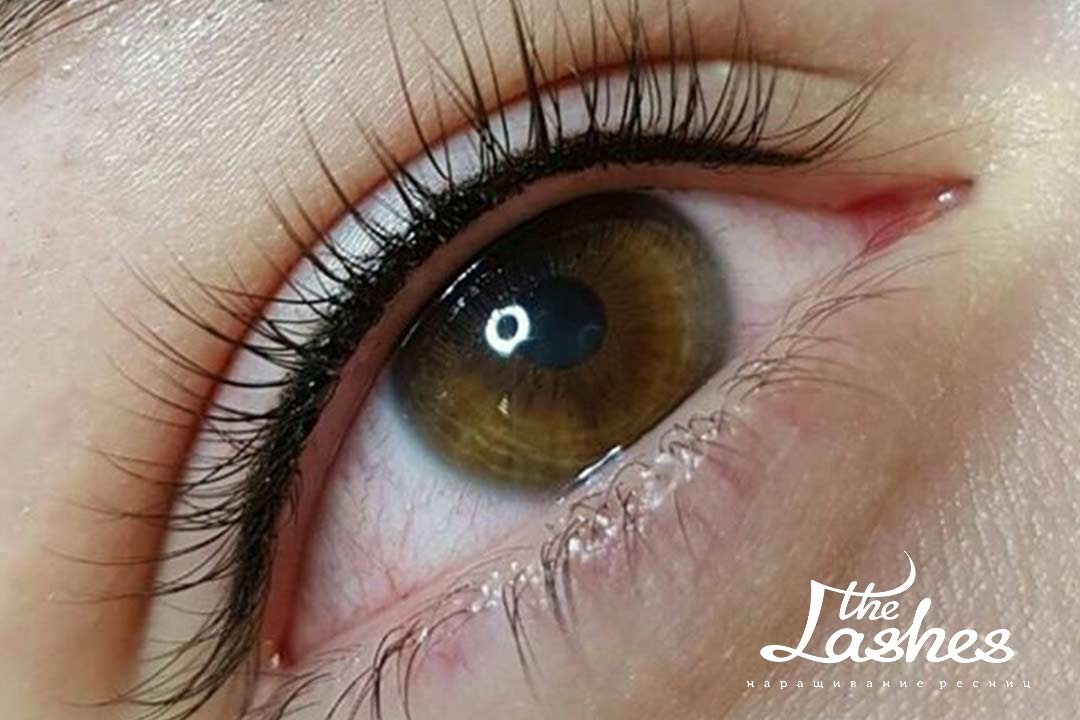 Татуаж межресничного пространства пример - The Lashes
