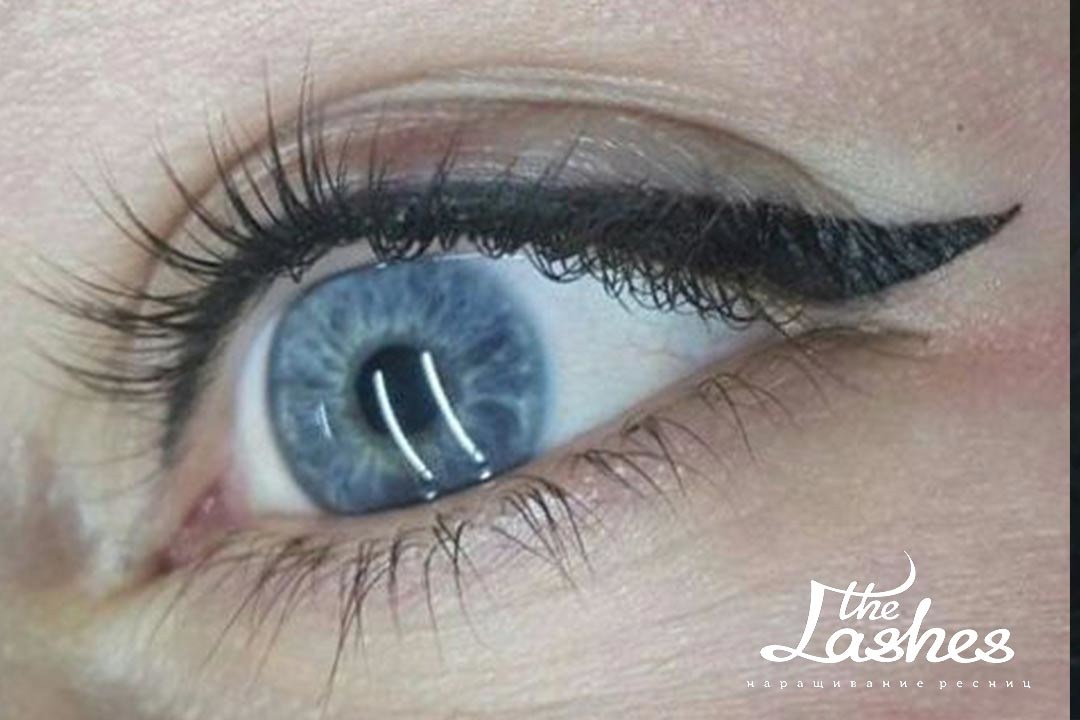 Татуаж стрелка - The Lashes